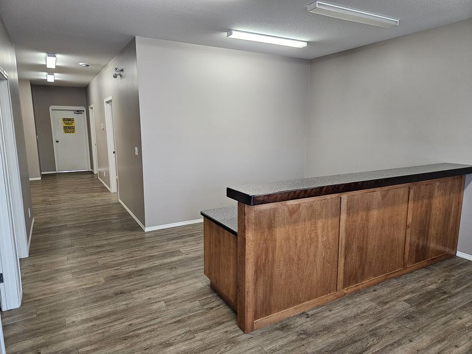 104 - 239 Spruce Street, Red Deer, AB