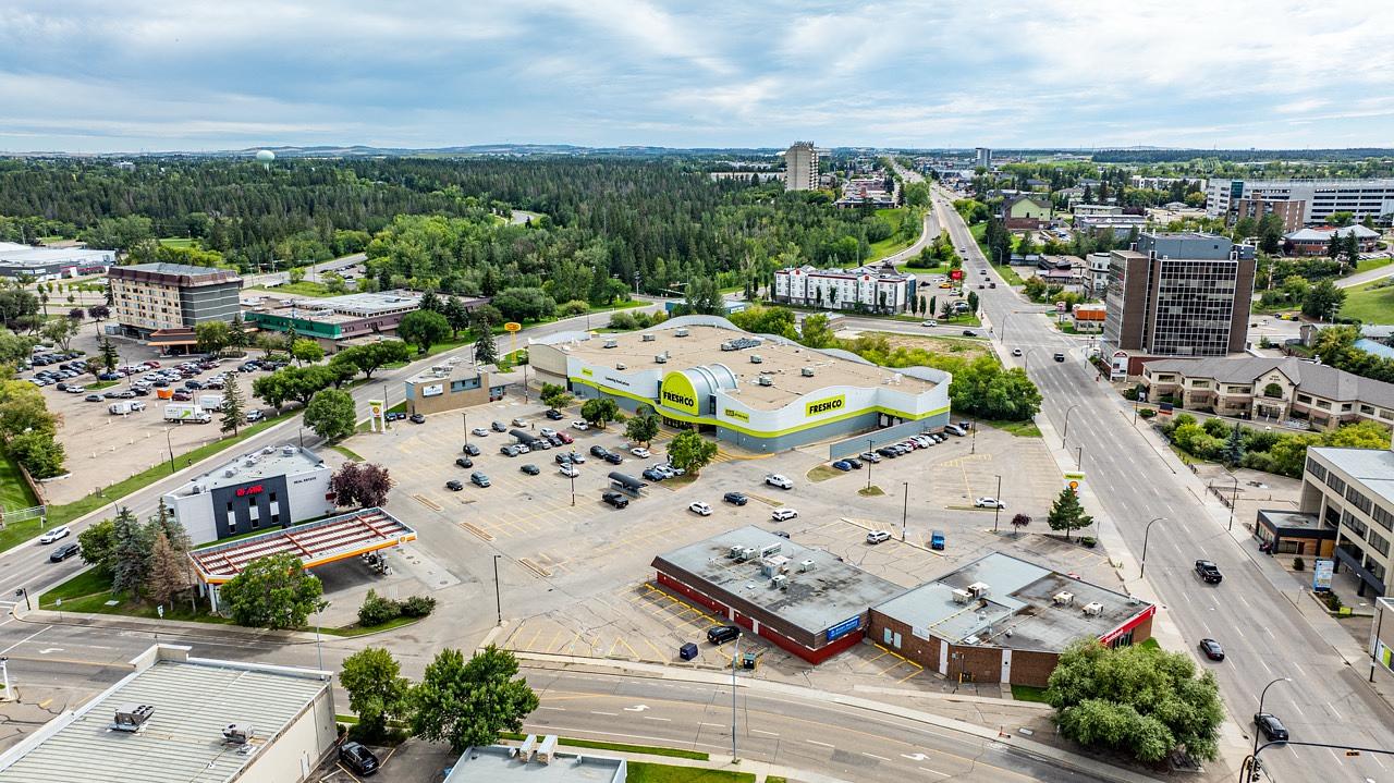 101A - 4419 50 Avenue, Red Deer, AB