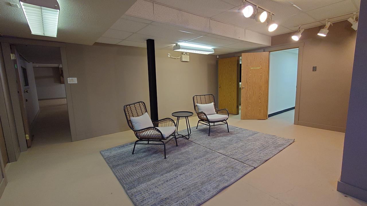 203 - 4734 50 Street, Red Deer, AB