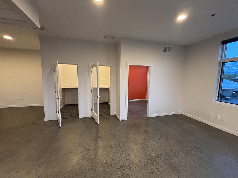 304 - 2755 Tutt Street, Kelowna, BC