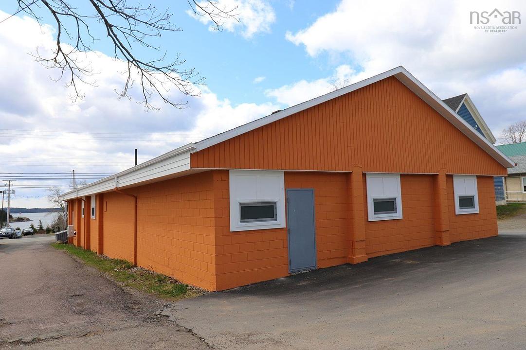 9961 Grenville Street, Saint Peter's, NS