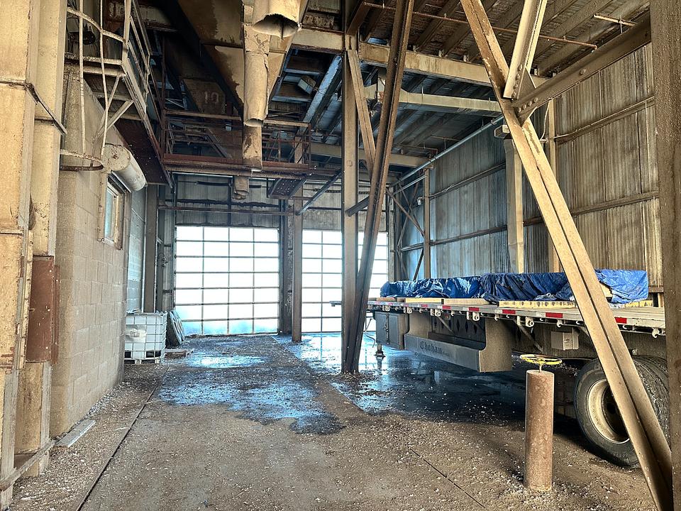 1903 121 Avenue Northeast, Edmonton, AB