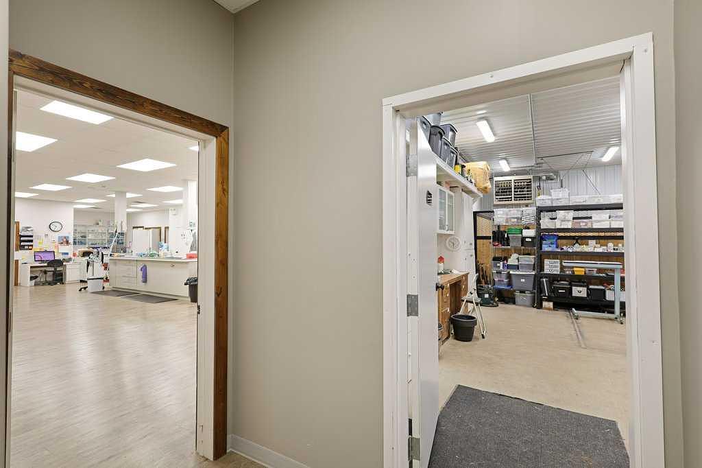 50 Upland Boulevard West, Brooks, AB