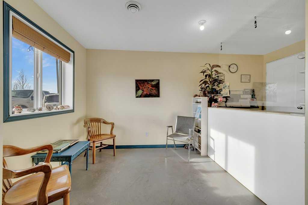 5025 46 Avenue, Rimbey, AB