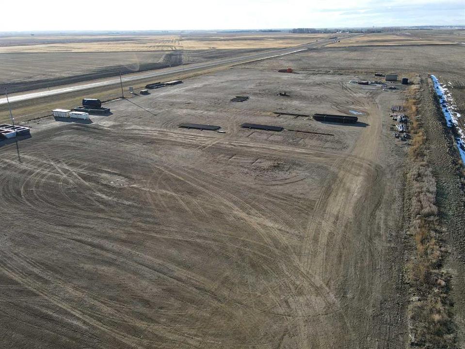 6 Skyland Road, Beiseker, AB