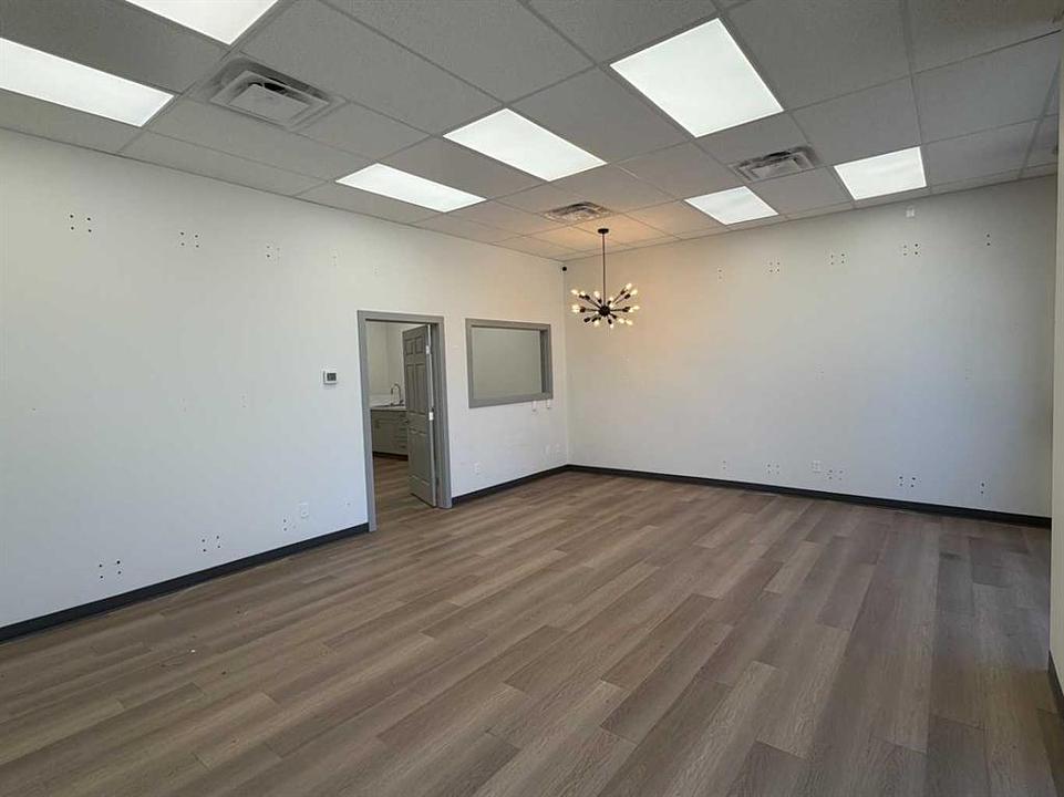 C5 - 5580 45 Street, Red Deer, AB