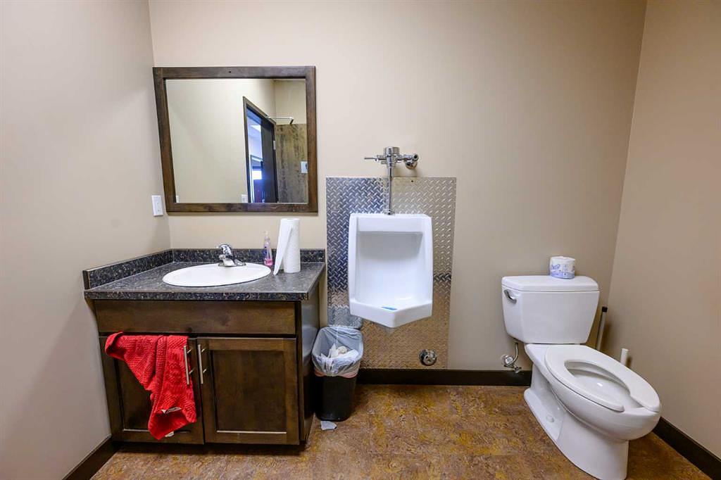 10709 79 Avenue, Clairmont, AB