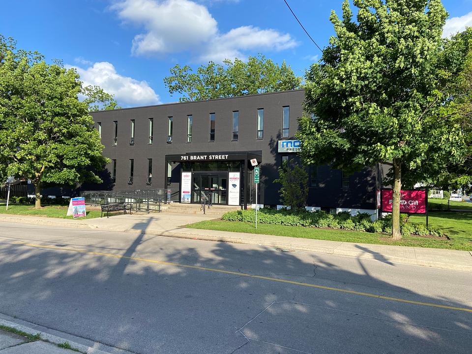 105 - 761 Brant Street, Burlington, ON