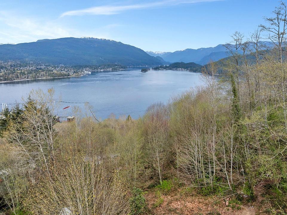 7235 - 7356 Bayview Drive, Burnaby, BC