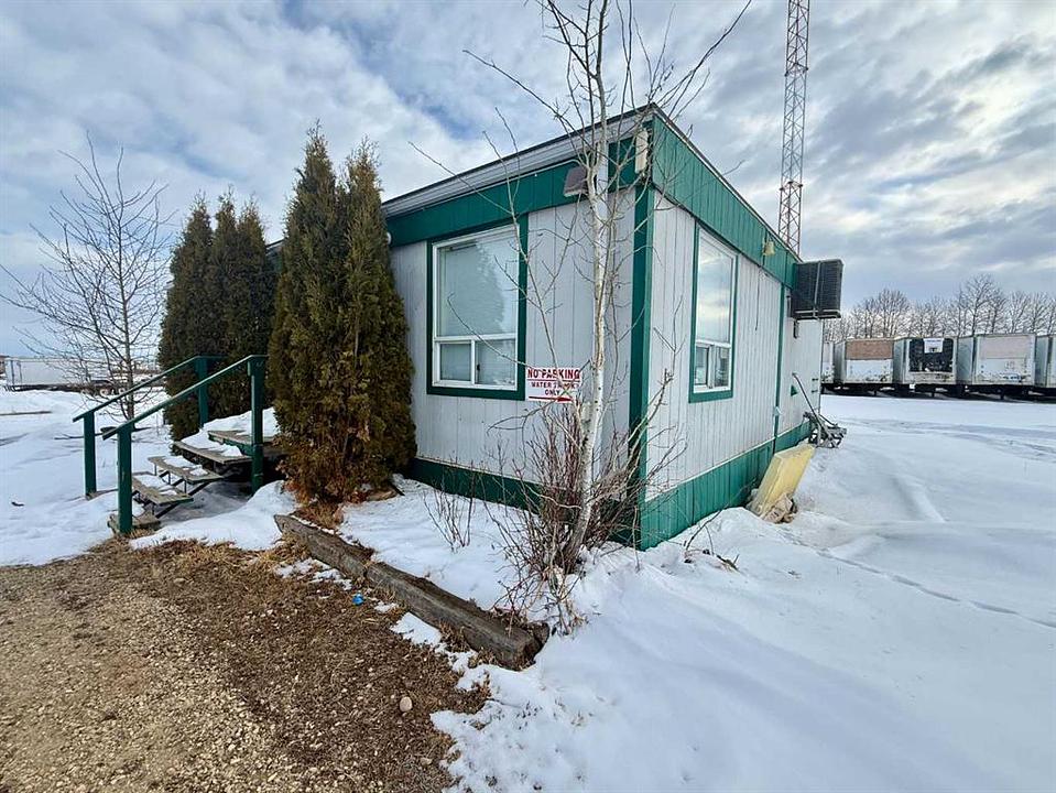 255048 Township Road 424, Ponoka County, AB