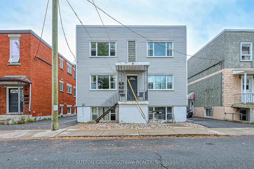 156 Dagmar Avenue, Ottawa, ON