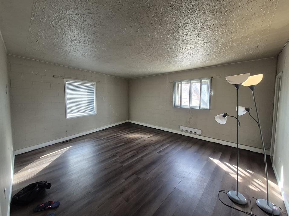 5004 Alberta 2 Alternate, Lacombe, AB