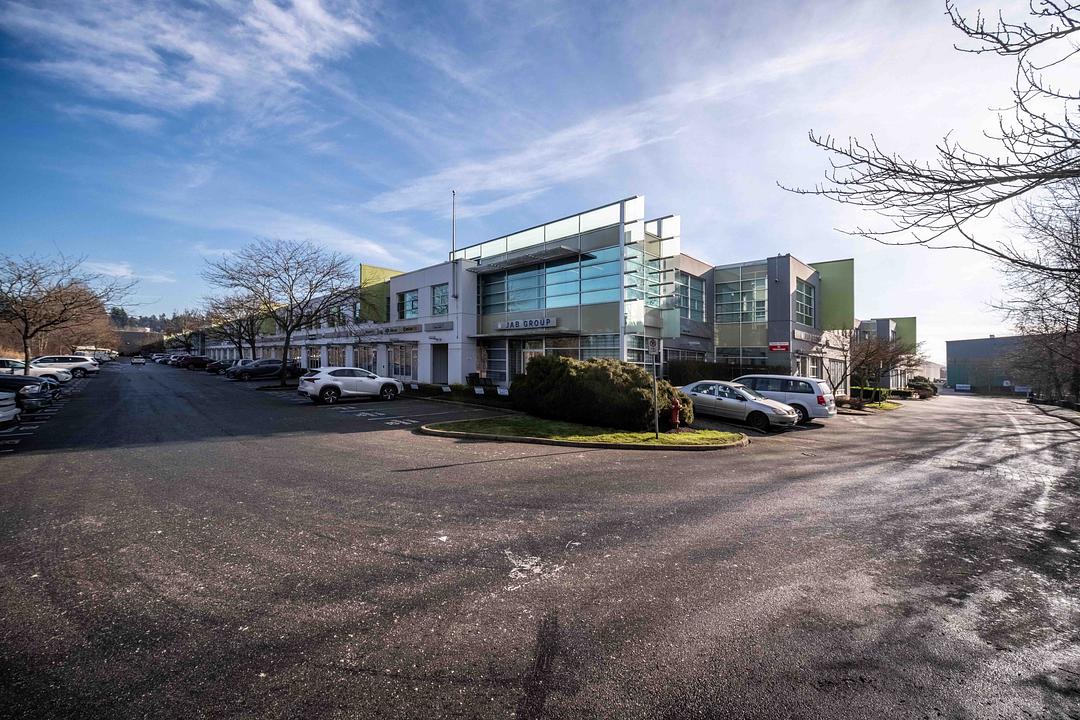 251/252 - 5489 Byrne Rd, Burnaby, BC