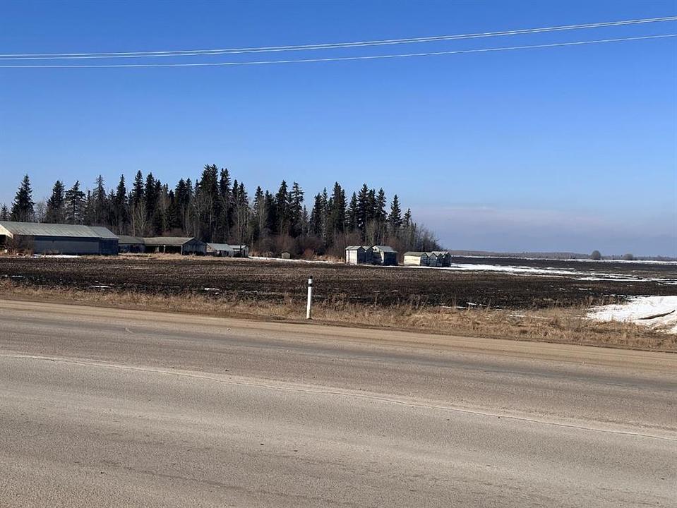 4902 50 Street, Grassland, AB