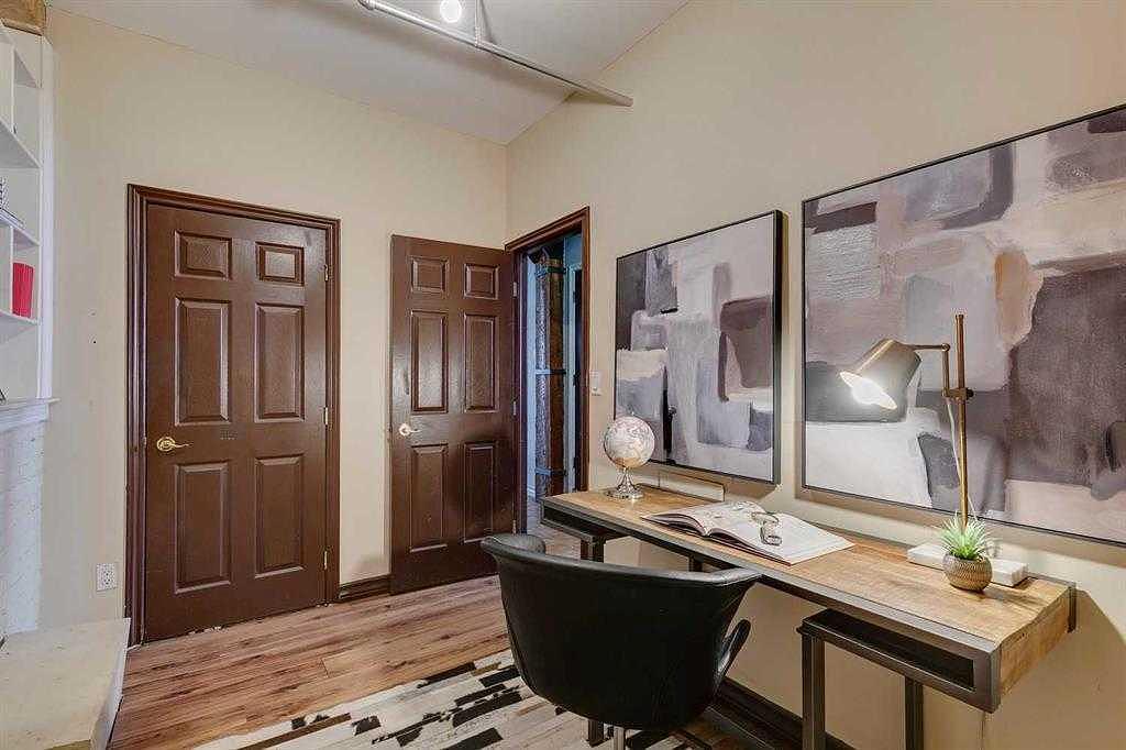 206 11 Avenue Southeast, Calgary, AB