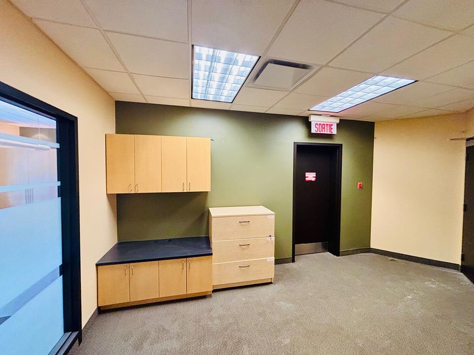 202 - 8129 Boulevard St-Michel, Montreal, QC