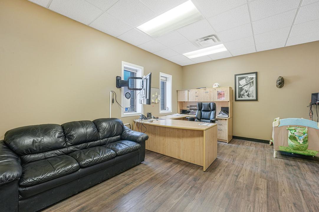 20408 107 Avenue Northwest, Edmonton, AB