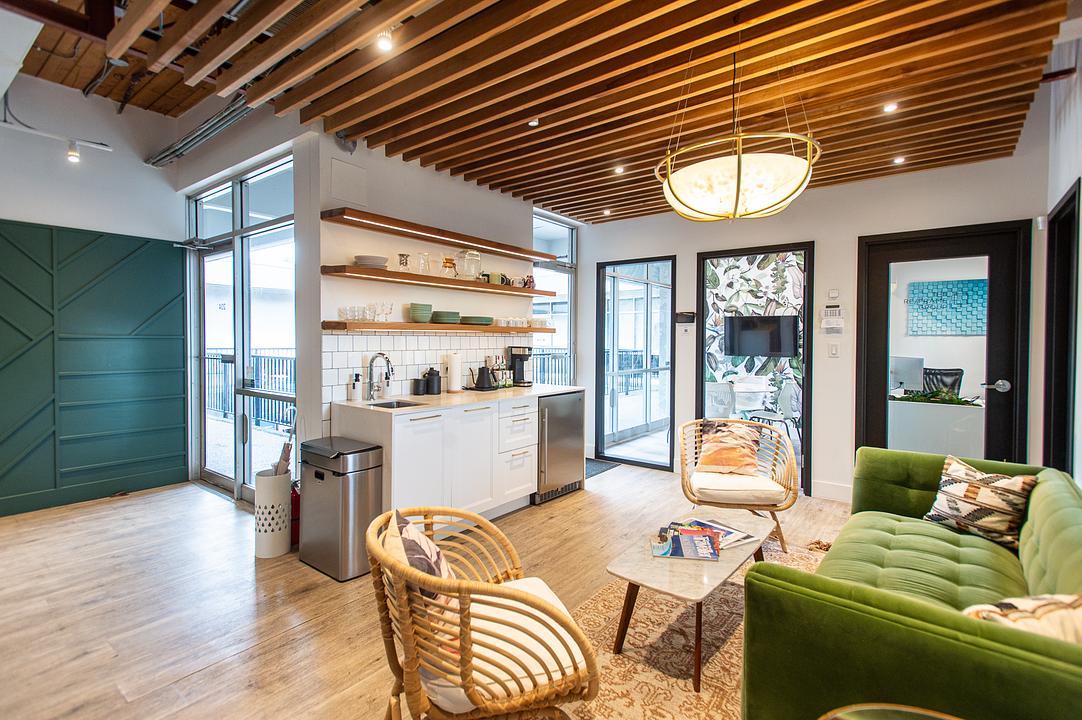 202 - 1965 W 4th Ave, Vancouver, BC