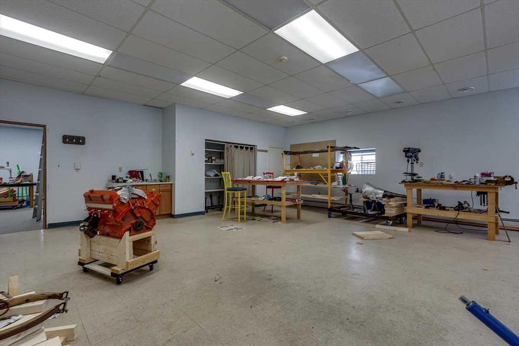 4831 Main Street, Alix, AB