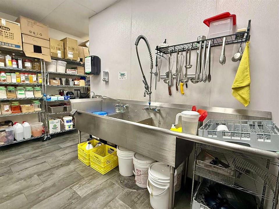 18 - 3304 64 Street Northeast, Calgary, AB