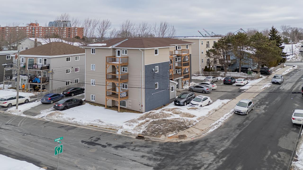 16 Layton Road, Halifax, NS