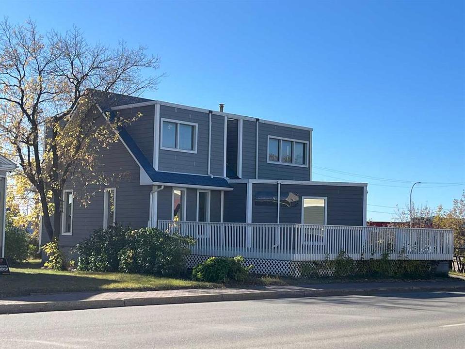 9731 100 Avenue, Grande Prairie, AB