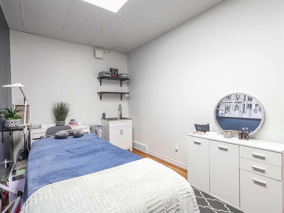 5010 50 Street, Stettler, AB