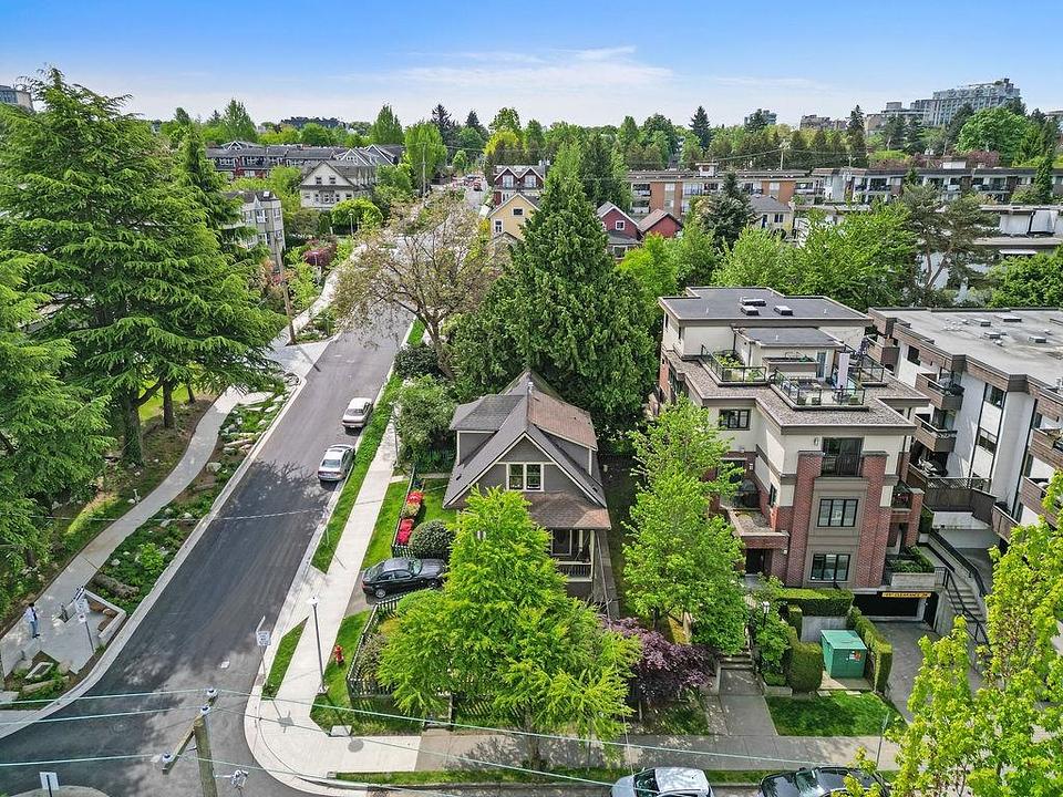 498 East 5th Avenue, Vancouver, BC