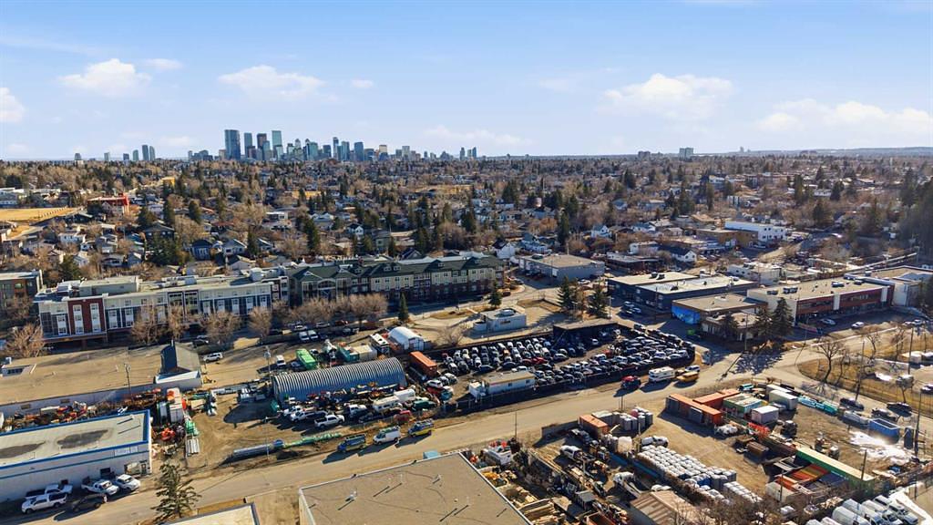 319 36 Avenue Northeast, Calgary, AB