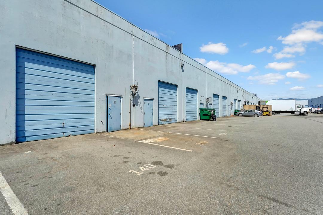 11786 River Rd, Richmond, BC