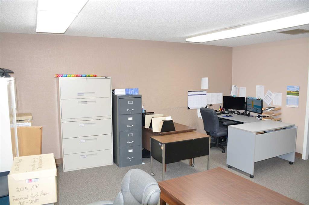 9910 97 Avenue, Peace River, AB
