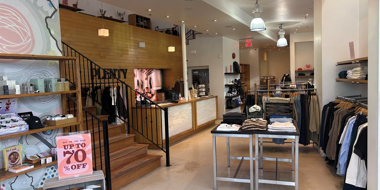 2803 West Broadway, Vancouver, BC