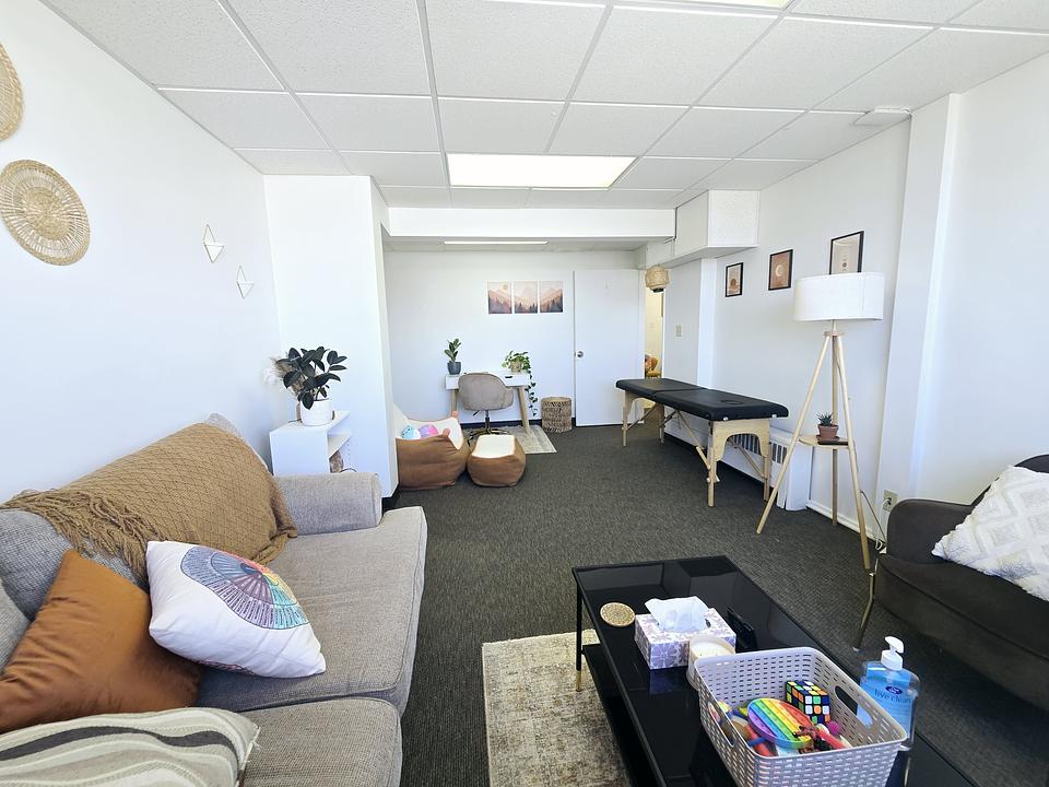401 - 8540 109 Street Northwest, Edmonton, AB