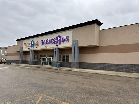 1910 Pembina Highway, Winnipeg, MB