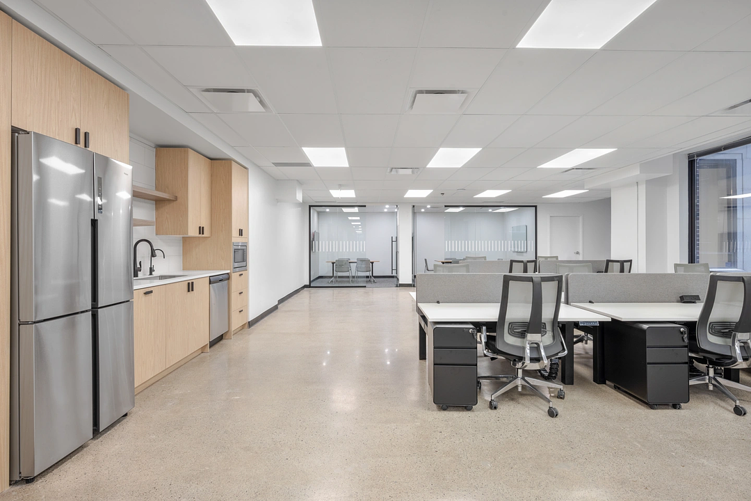 300 - 350 Bay Street, Toronto, ON