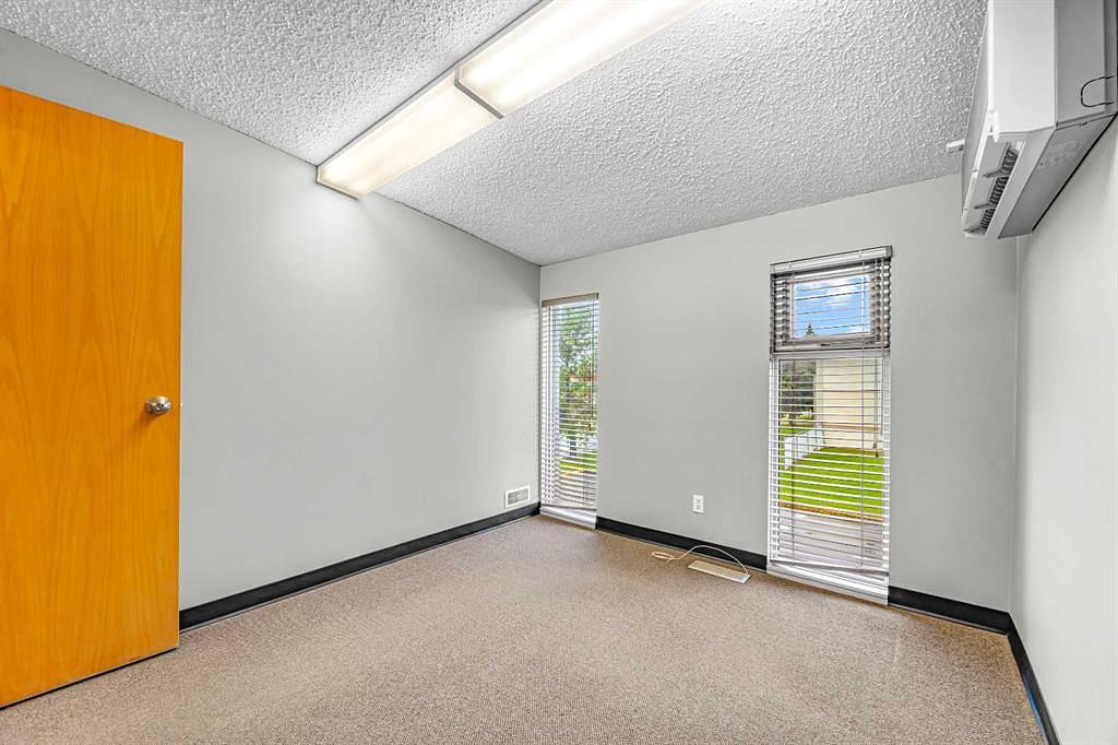 5402 44 Street, Lloydminster, AB