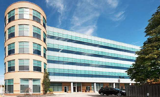 00200 - 586 Argus Road, Oakville, ON