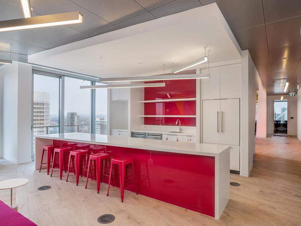 2500 - 685 Centre Street South, Calgary, AB