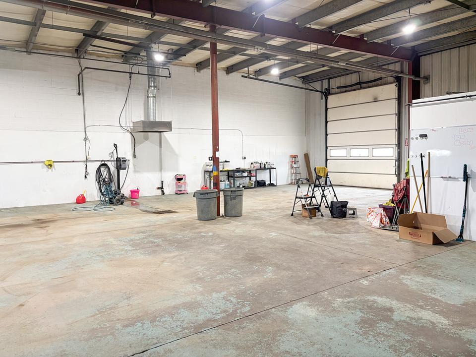 1501 8 Street, Nisku, AB