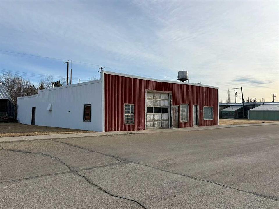 15 Railway Avenue West, Arrowwood, AB | Industrial | For Sale | Spacelist