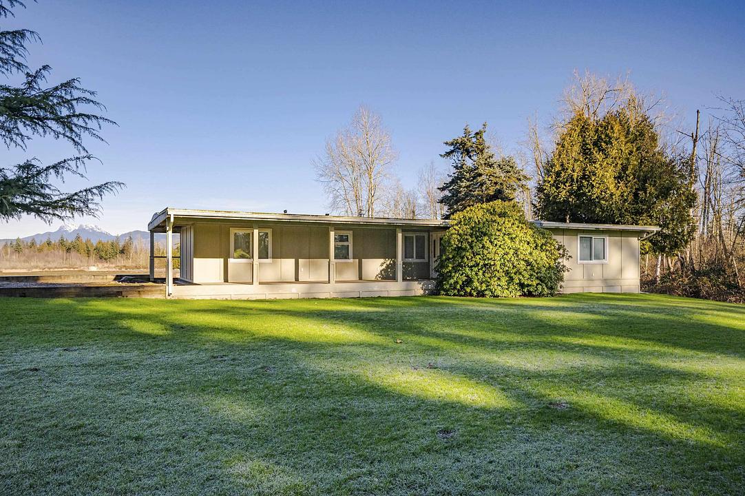 27071 64 Avenue, Langley, BC