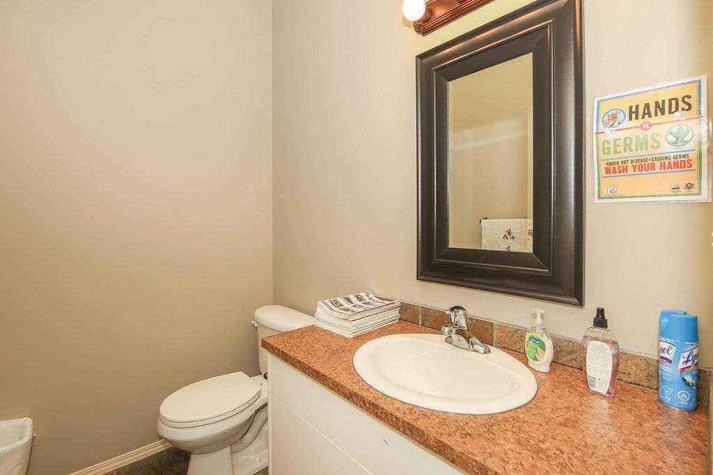 49A Avenue, Bentley, AB