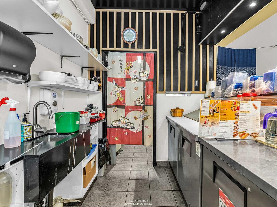 4572 West 10th Avenue, Vancouver, BC
