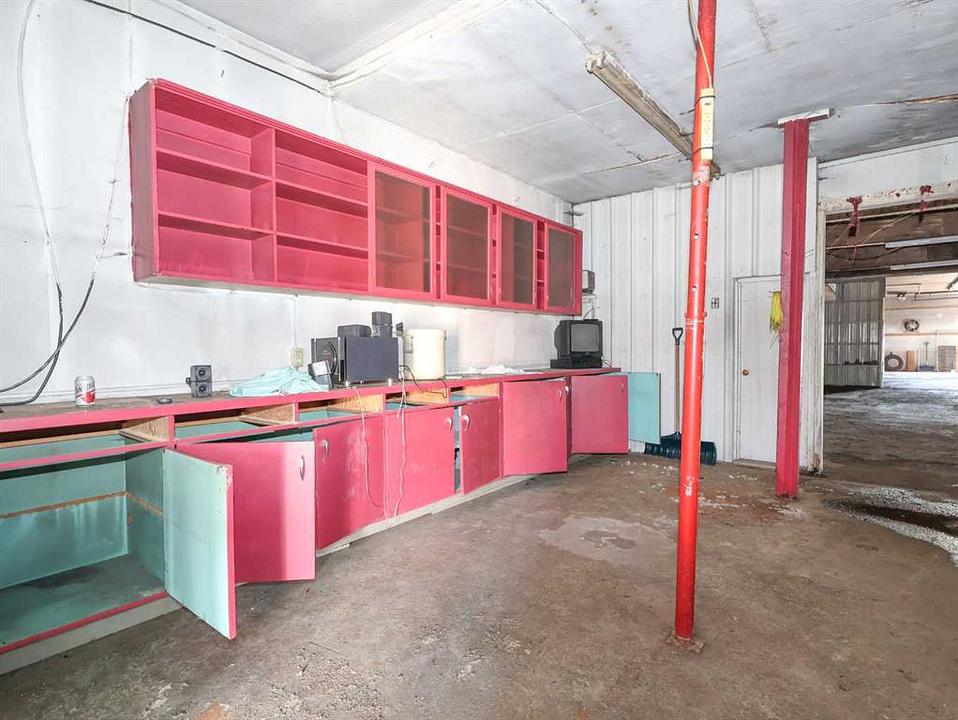 5015 Main Street, Donalda, AB