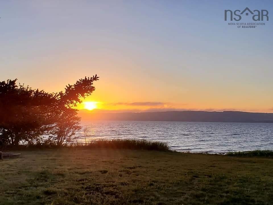 8869 Nova Scotia 101, Brighton, NS