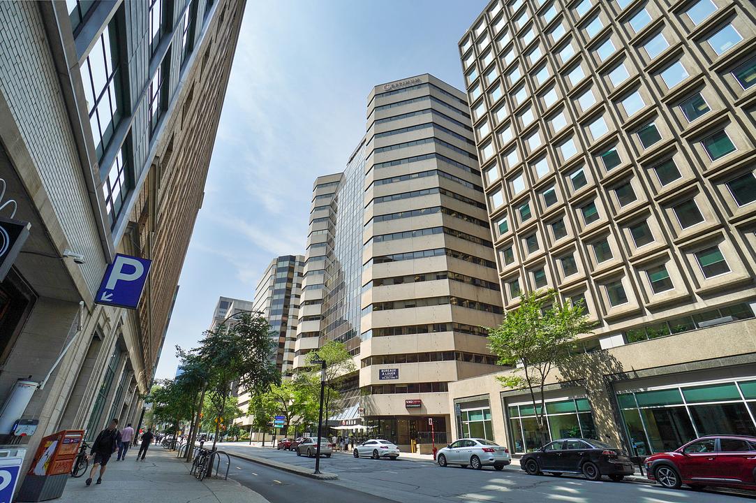 425 Boulevard de Maisonneuve, Montréal, QC