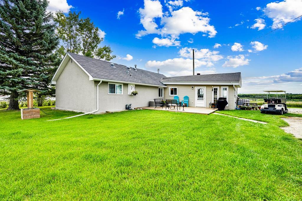 8-1415 sec 582 Highway, Didsbury, AB