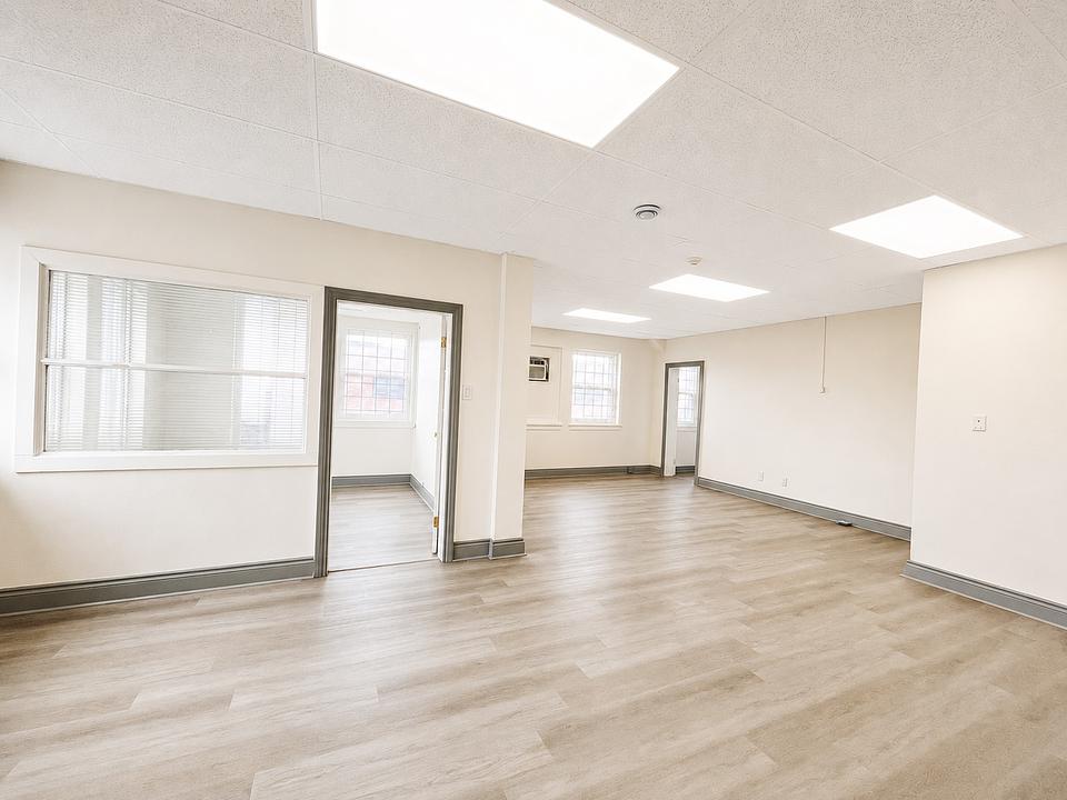 601 Saint George Boulevard, Moncton, NB