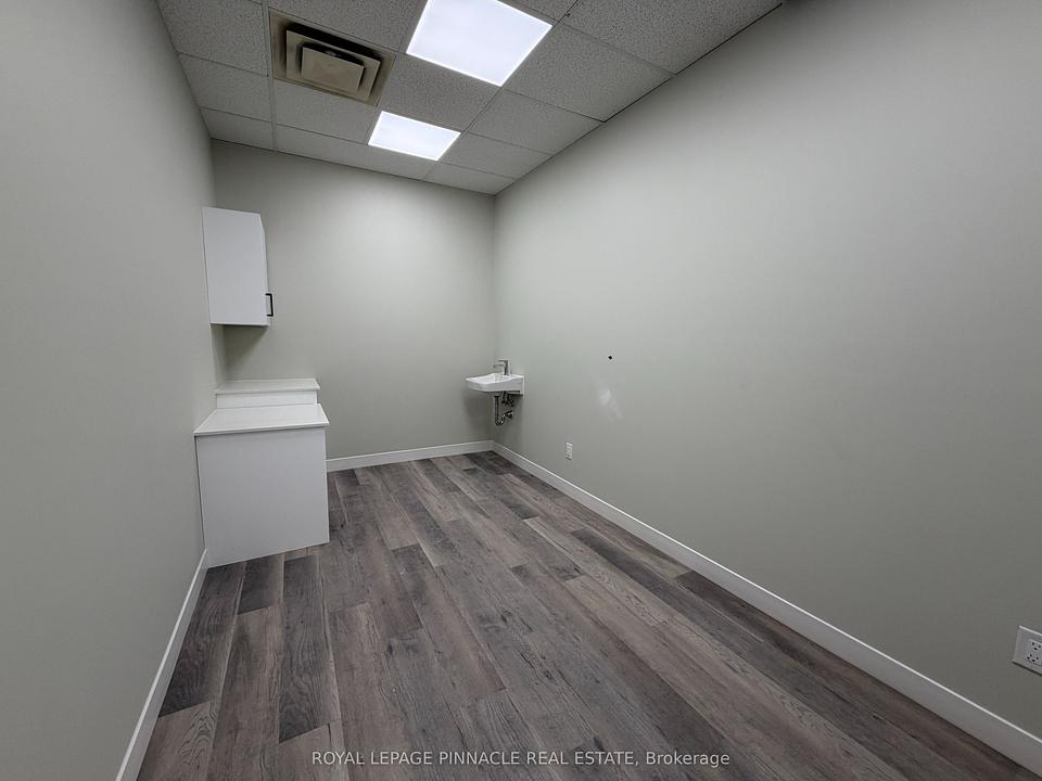 102-02 - 3 Cross Street, Welland, ON