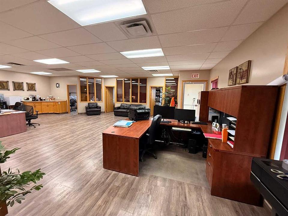 2101 17 Avenue, Wainwright, AB